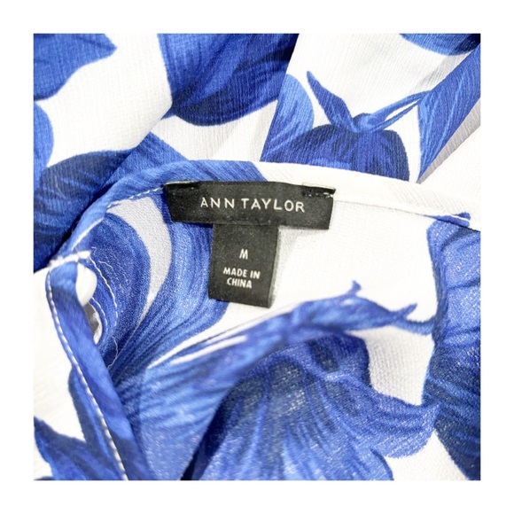 Ann Taylor Blue Floral Women's Top - Picture 10 of 10